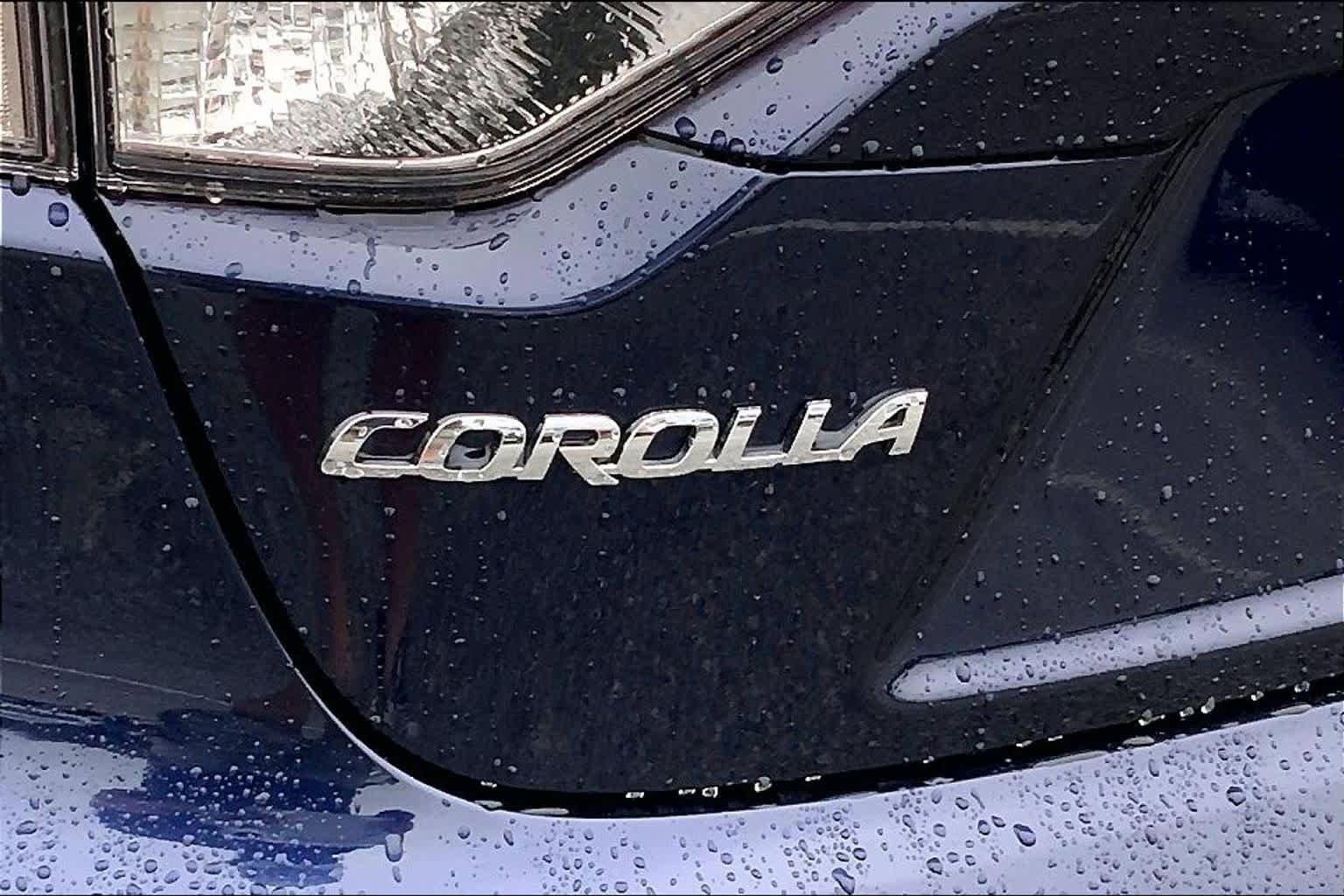 Used 2024 Toyota Corolla LE image 30
