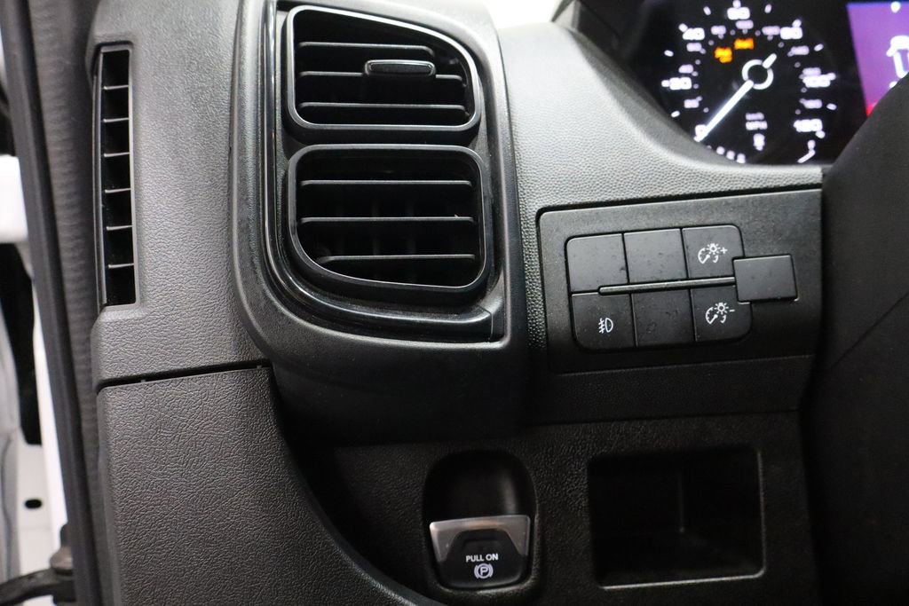 Used 2023 RAM ProMaster 2500 image 18