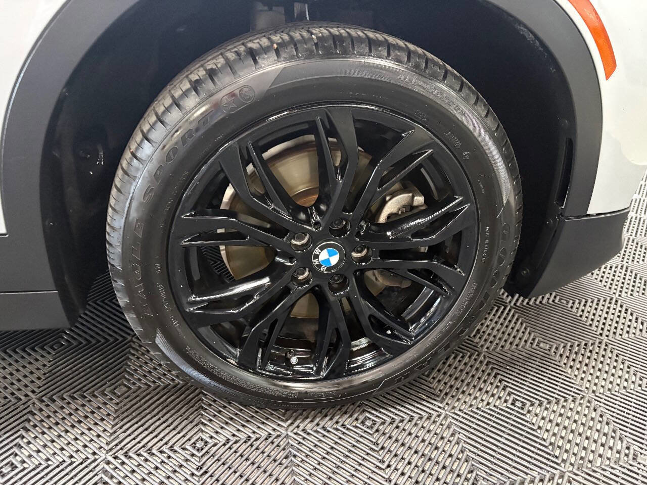 Used 2018 BMW X2 sDrive28i w/ Convenience Package image 15