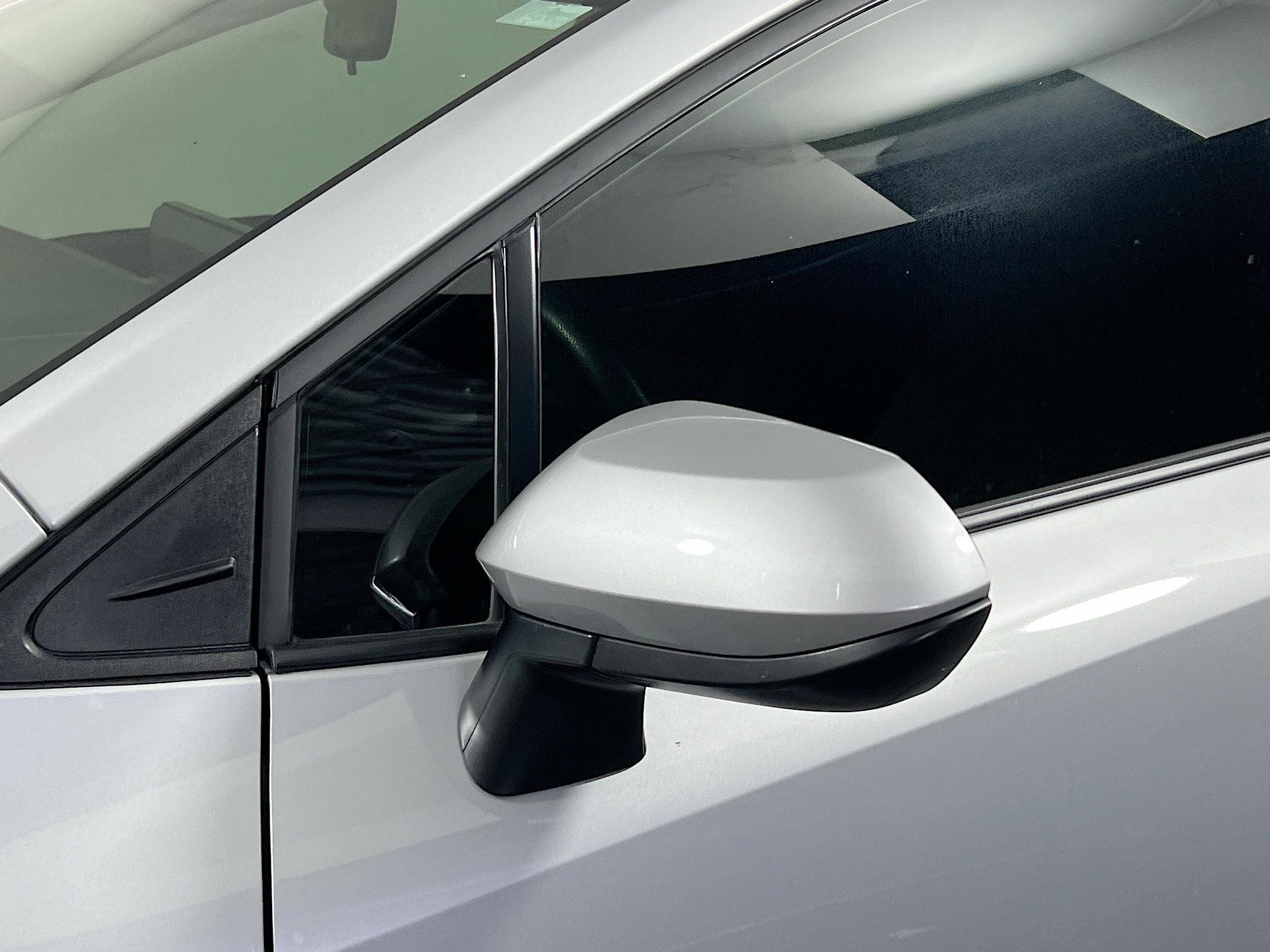 Used 2024 Toyota Corolla LE FWD image 12