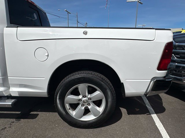 Used 2017 RAM 1500 Classic SLT w/ SLT Plus D←cor Group AWD/4WD image 24