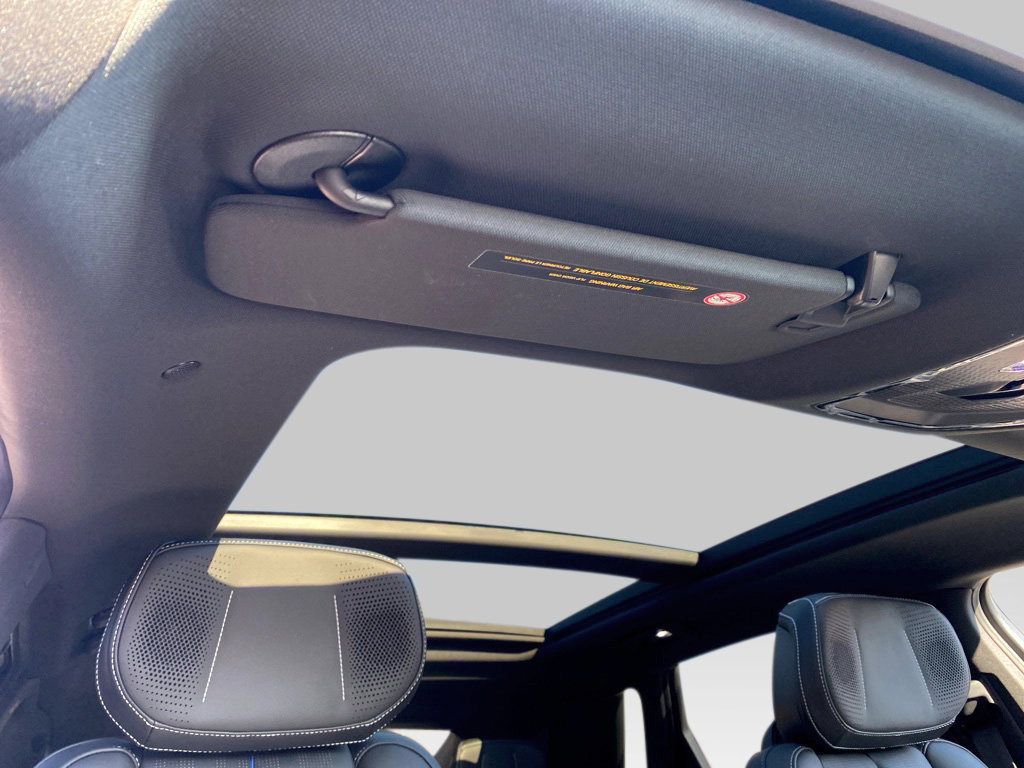 New 2024 Cadillac Lyriq Luxury image 14