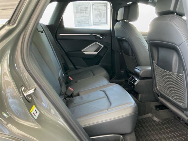 Certified 2025 Audi Q3 2.0T Premium Plus w/ Premium Plus Package AWD/4WD image 15