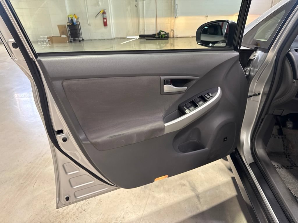 Used 2011 Toyota Prius Three w/ Navigation Pkg FWD image 22