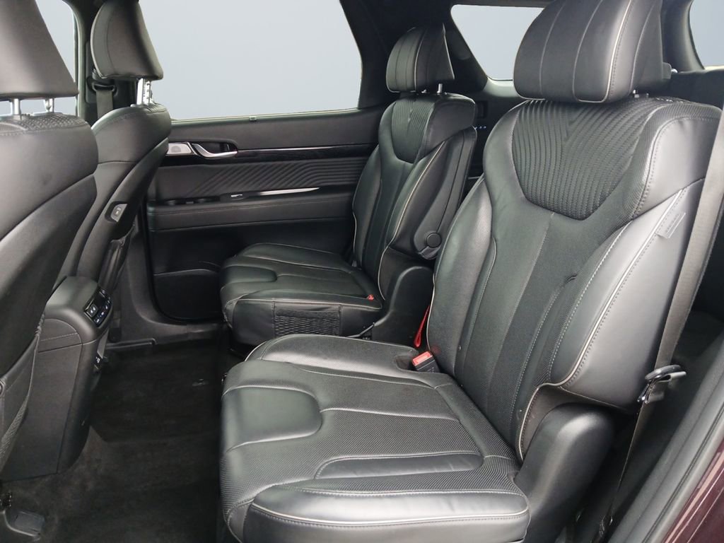 Used 2024 Hyundai Palisade Calligraphy image 13