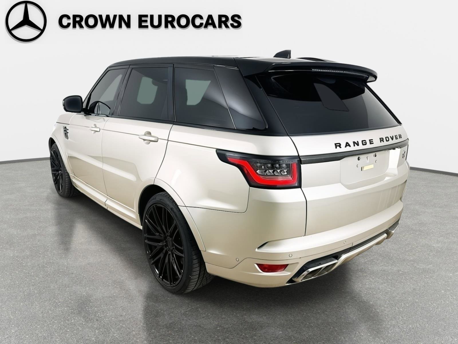 Used 2020 Land Rover Range Rover Sport SVR image 4