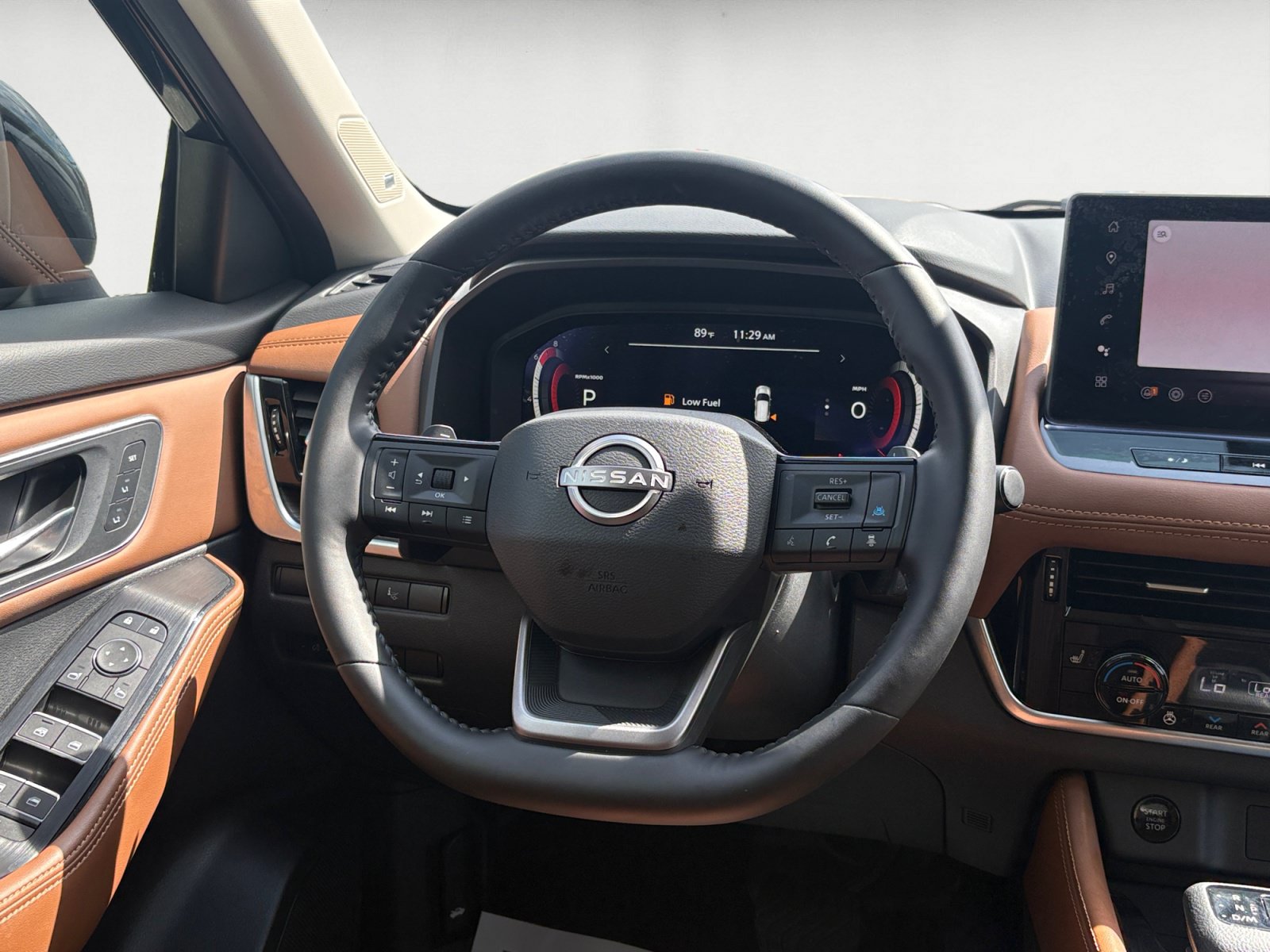 Used 2026 Nissan Rogue Platinum w/ Platinum Premium Package AWD/4WD image 11