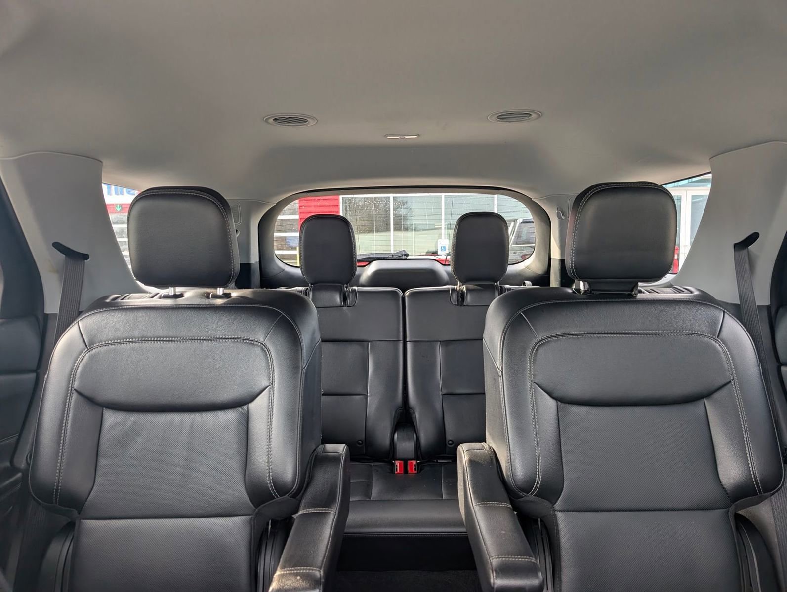 Used 2023 Ford Explorer Limited w/ Equipment Group 301A image 22