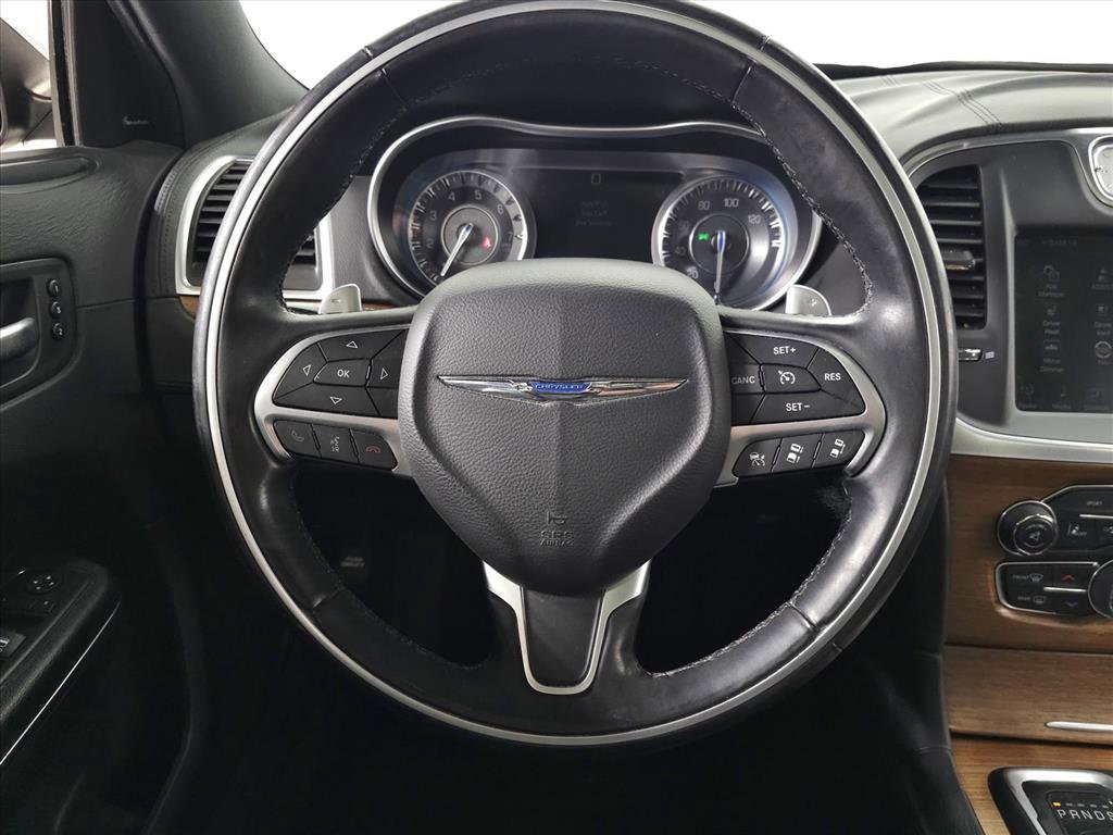 Used 2016 Chrysler 300 C Platinum w/ Safetytec Plus Group image 17