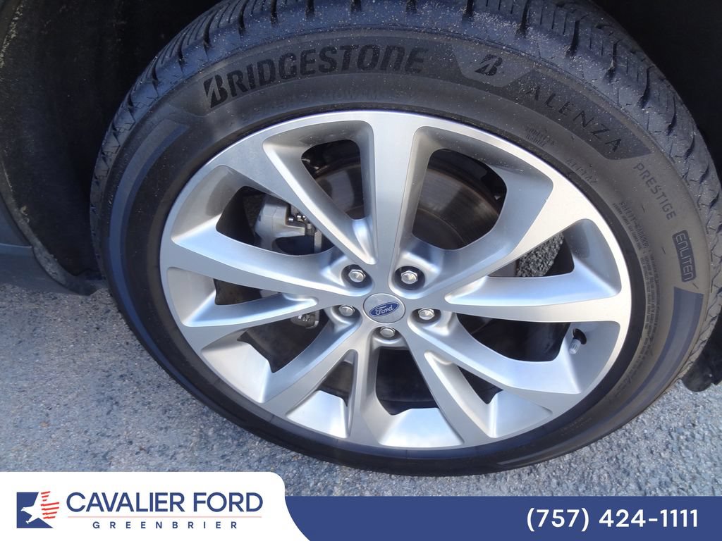 Certified 2021 Ford Explorer Platinum w/ Equipment Group 601A AWD/4WD image 13