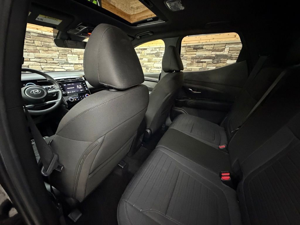 Used 2023 Hyundai Santa Cruz Night AWD/4WD image 28
