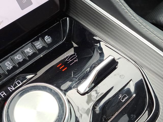 Used 2024 Jeep Grand Wagoneer L Series II w/ Quick Order Packagew 28T image 17