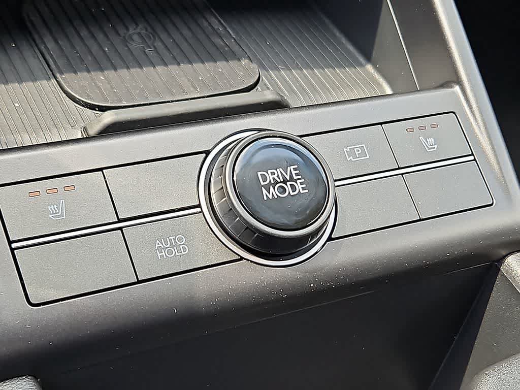 New 2026 Hyundai Kona SEL Premium FWD image 18