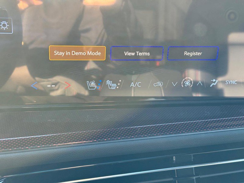 New 2026 Chevrolet Traverse RS w/ LPO, Floor Liner Package image 19