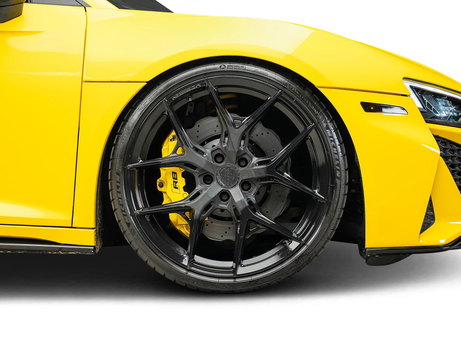 Used 2021 Audi R8 V10 w/ Premium Package image 29