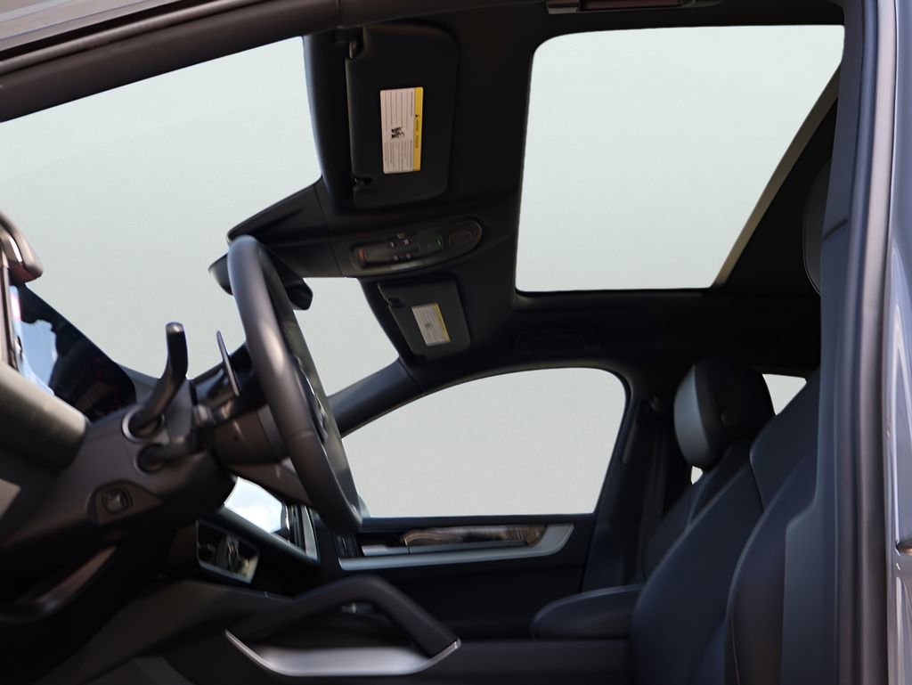 New 2026 Porsche Cayenne S AWD/4WD image 37