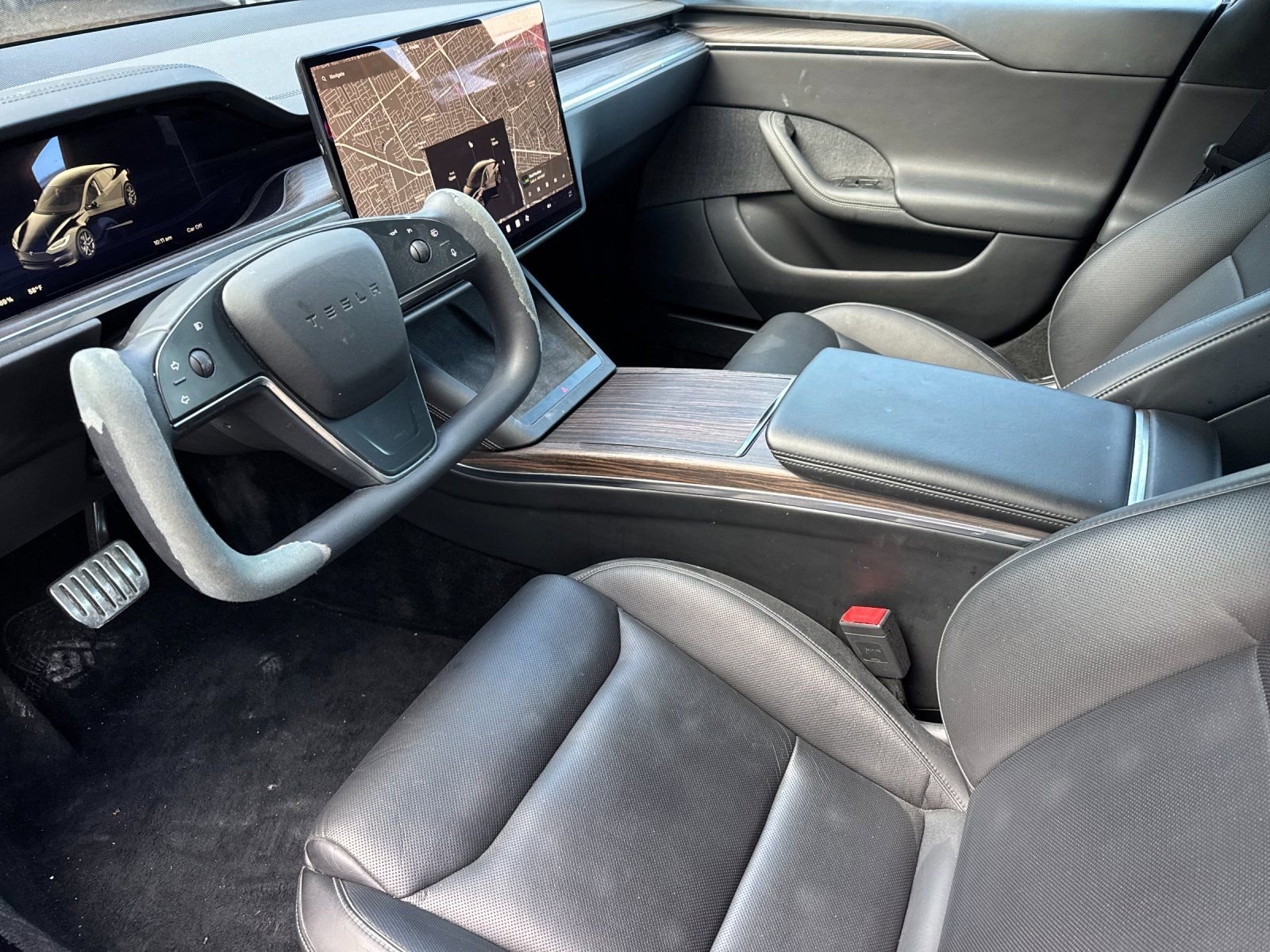 Used 2021 Tesla Model S Plaid image 10