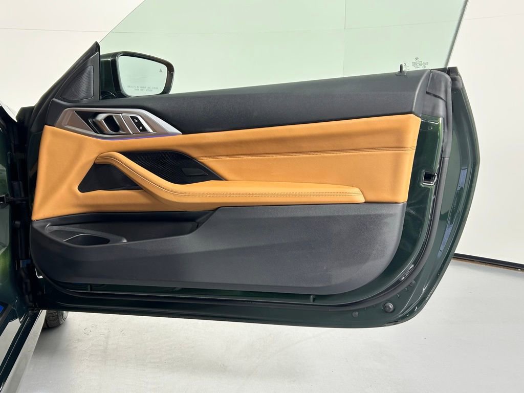 Used 2023 BMW 430i xDrive Coupe w/ Premium Package image 9