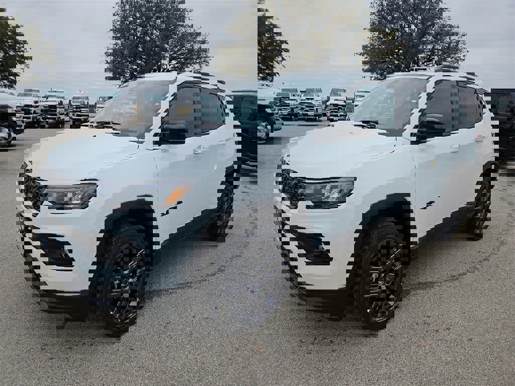 New 2026 Jeep Compass Latitude