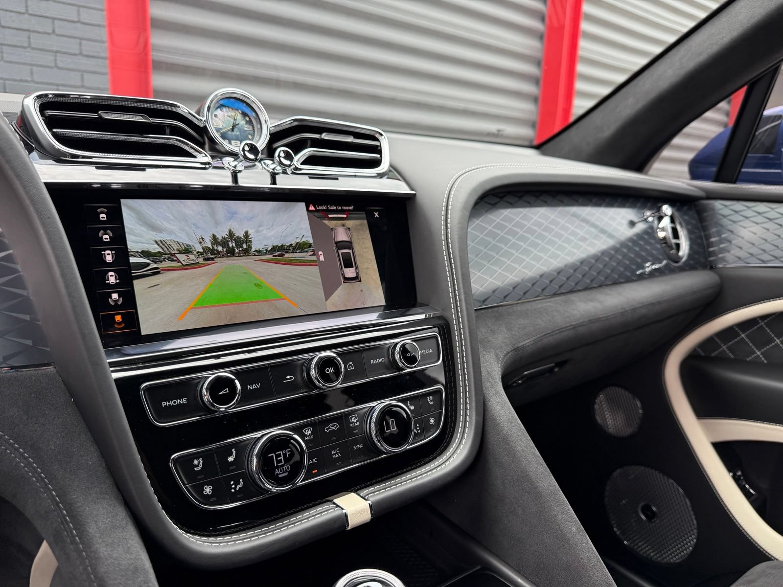 Used 2021 Bentley Bentayga Speed AWD/4WD image 46