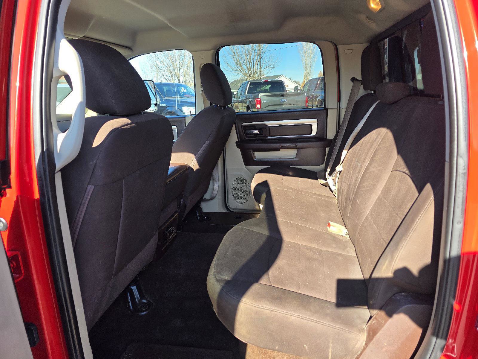 Used 2015 RAM 2500 SLT image 11