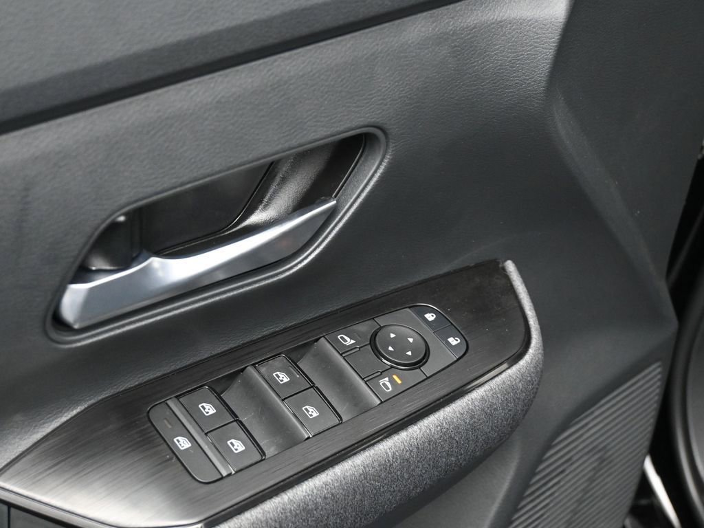 New 2026 Nissan Kicks SV w/ SV Premium Package AWD/4WD image 14