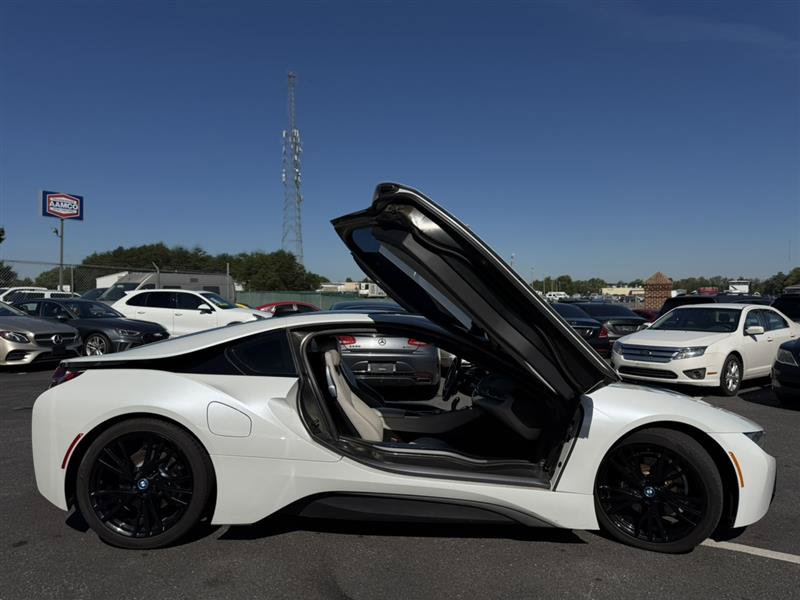 Used 2015 BMW i8 AWD/4WD image 19