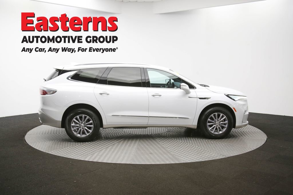 Used 2024 Buick Enclave Premium image 48