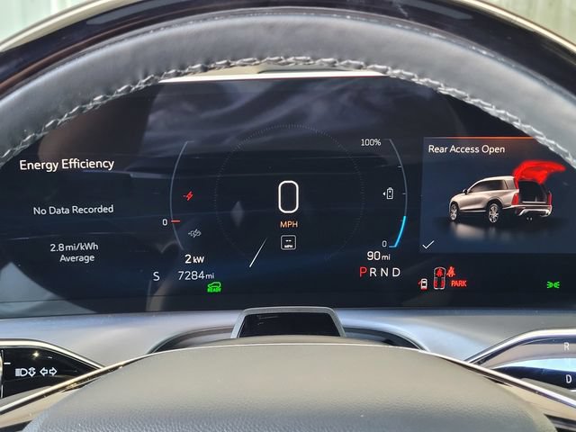 Certified 2026 Cadillac Vistiq Sport AWD/4WD image 22