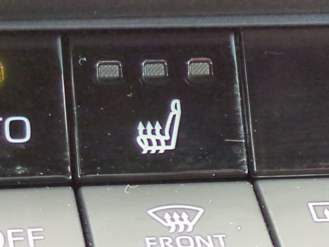 Used 2025 Toyota Camry XSE image 22