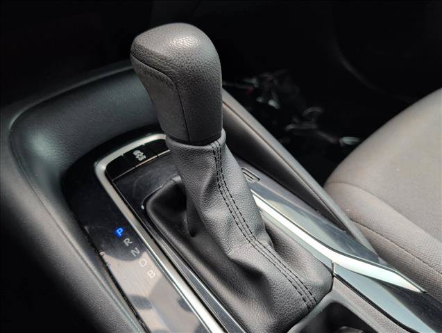 Used 2020 Toyota Corolla LE FWD image 13