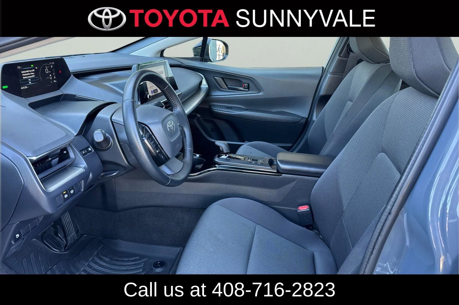 Used 2025 Toyota Prius LE image 14