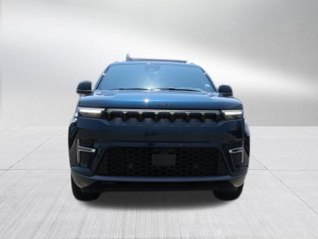 New 2026 Jeep Grand Wagoneer Limited AWD/4WD image 8