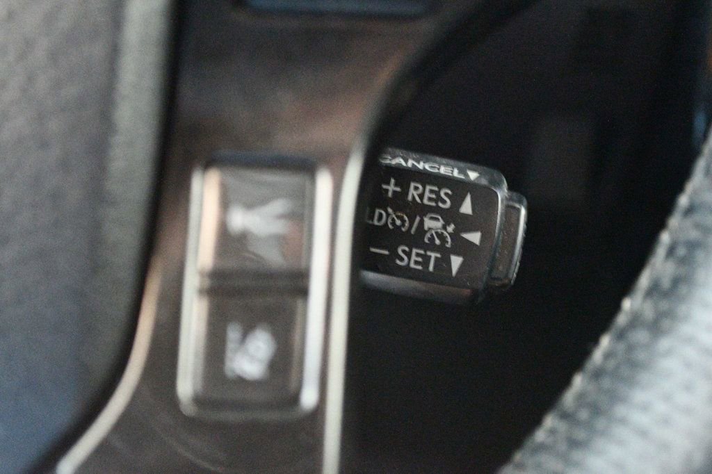 Used 2020 Toyota 4Runner TRD Off-Road Premium w/ Moonroof Package AWD/4WD image 69