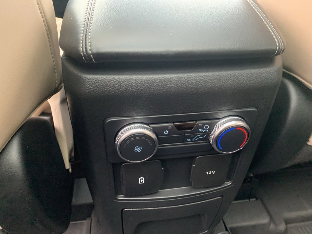 Used 2022 Ford Explorer XLT w/ Equipment Group 202A image 27