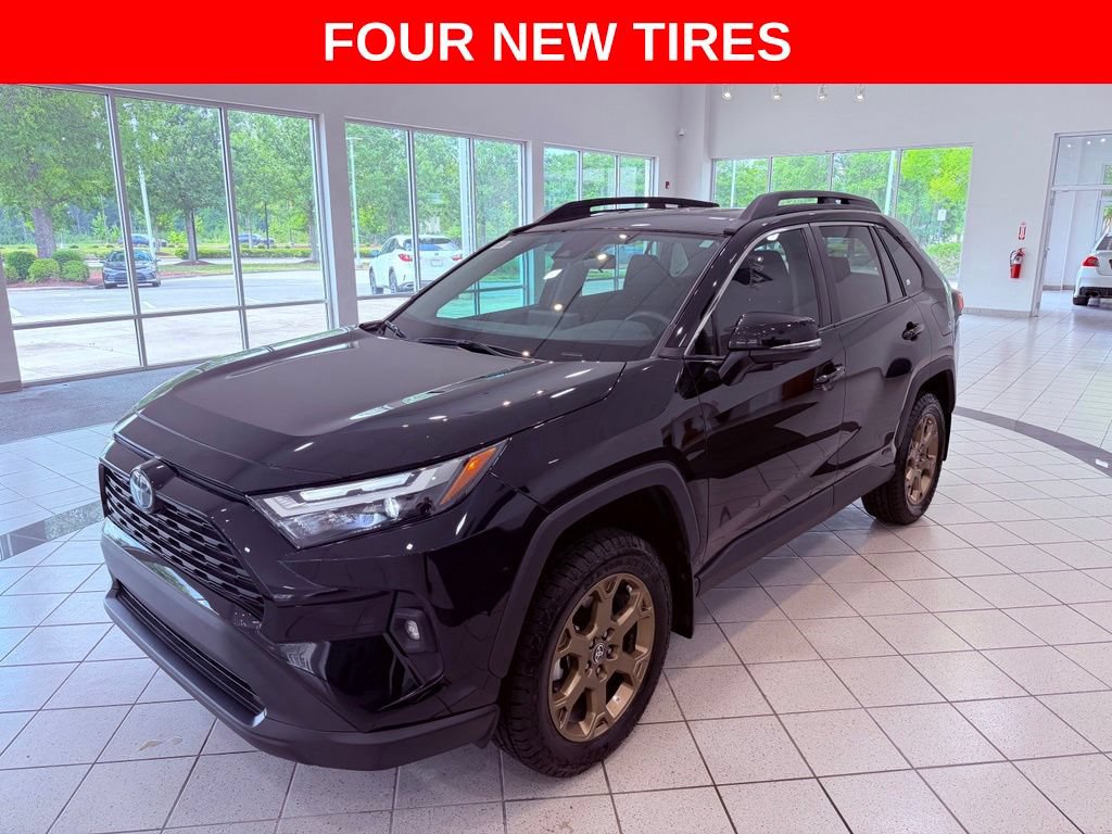 Used 2024 Toyota RAV4 AWD Hybrid image 3