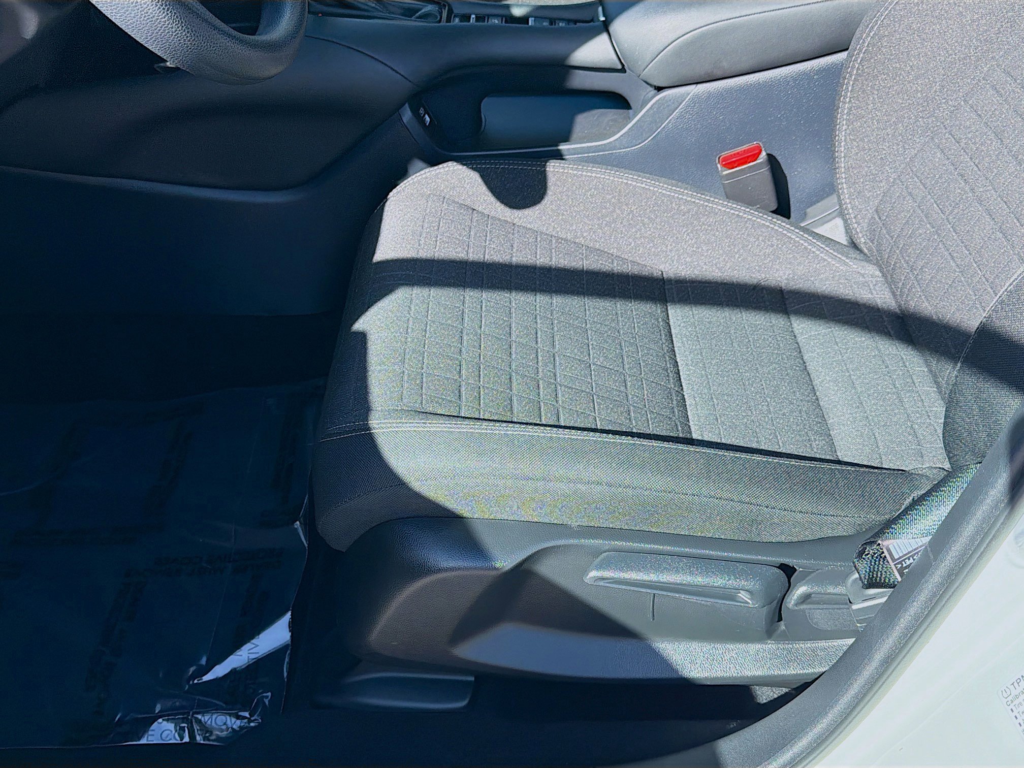 Used 2023 Honda HR-V LX image 15