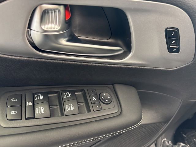 New 2026 Chrysler Pacifica Limited w/ S Appearance Package image 17