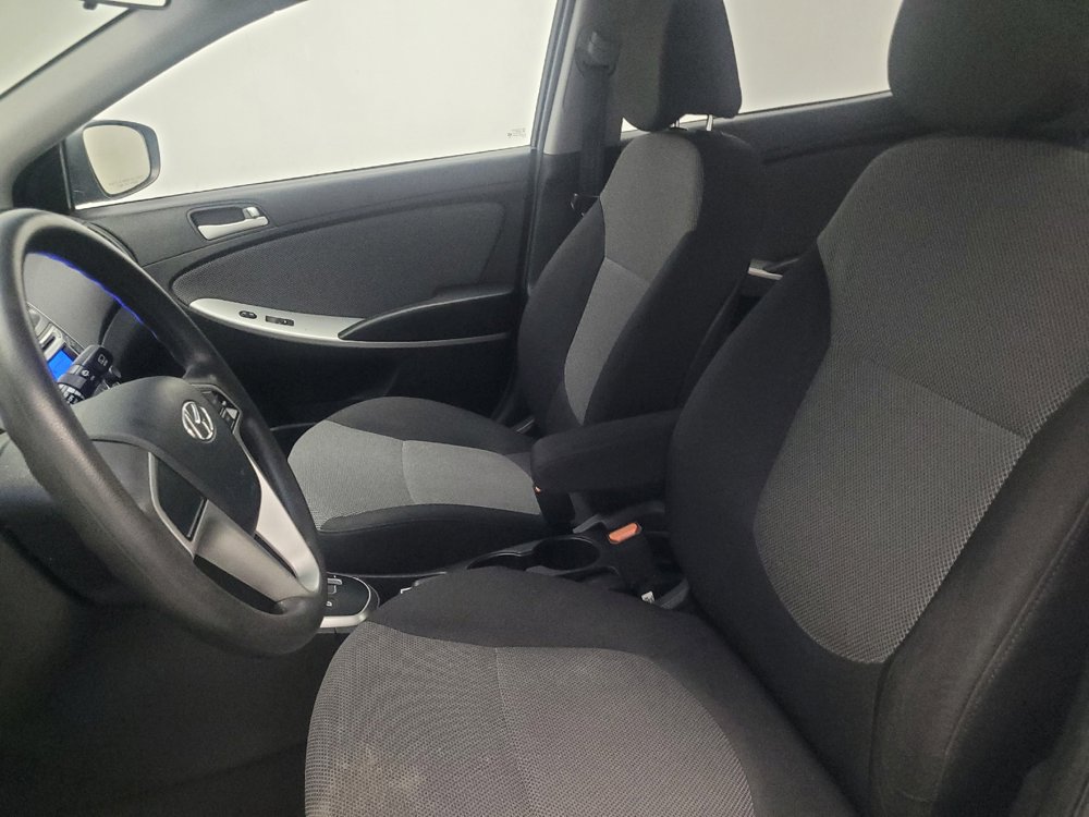 Used 2014 Hyundai Accent GS image 17