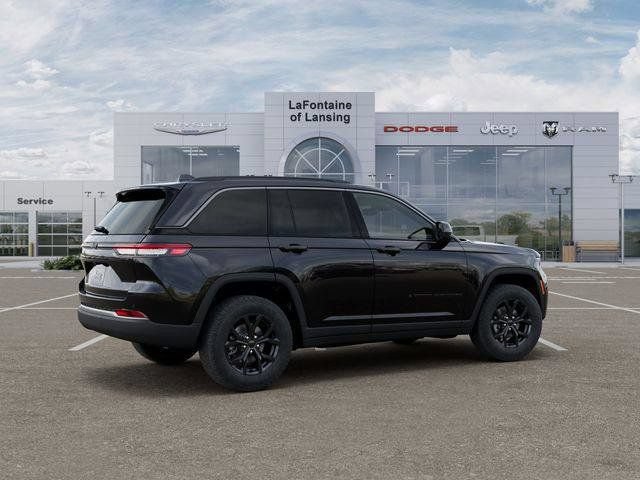 New 2026 Jeep Grand Cherokee Altitude AWD/4WD image 4