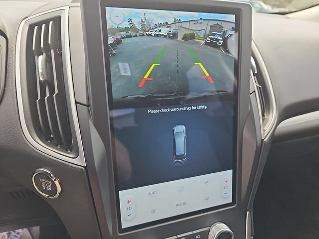 Used 2024 Ford Edge SE w/ Black Appearance Package image 27