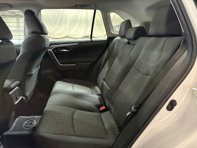 Used 2022 Toyota RAV4 XLE w/ Convenience Package AWD/4WD image 23