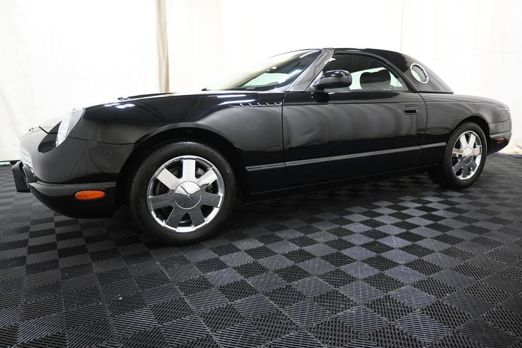 Used 2002 Ford Thunderbird RWD image 5