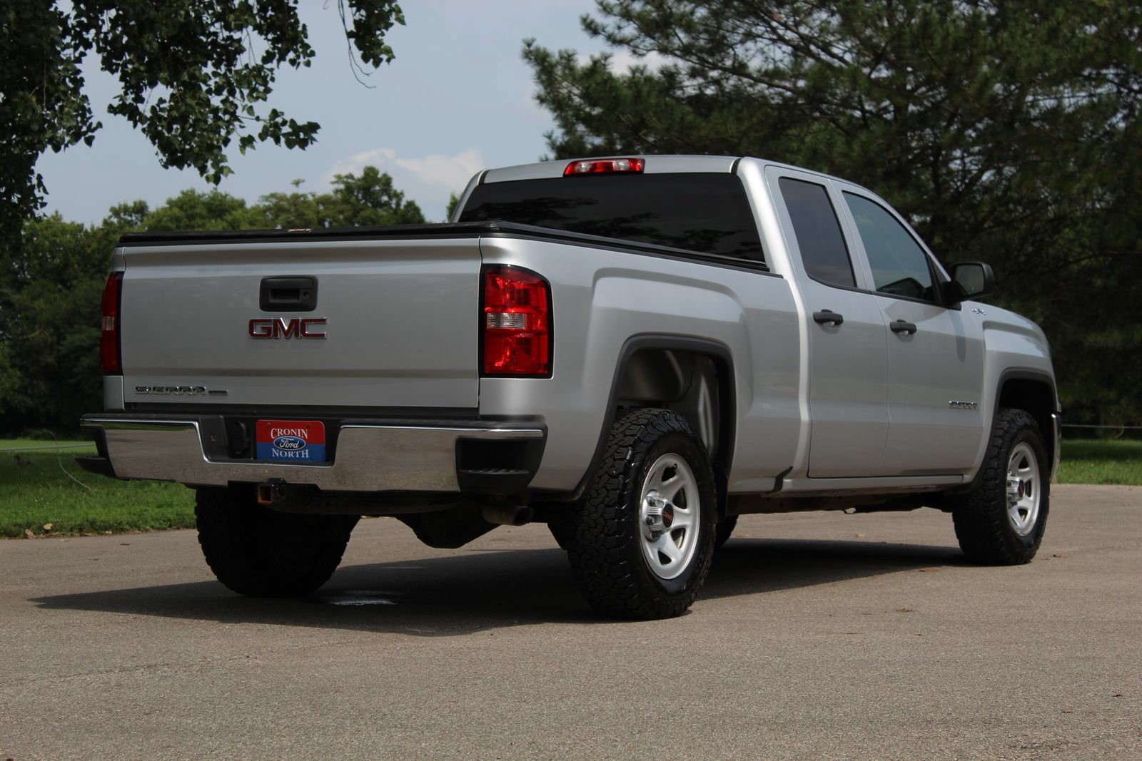 Used 2019 GMC Sierra 1500 Limited w/ Sierra Convenience Package AWD/4WD image 7