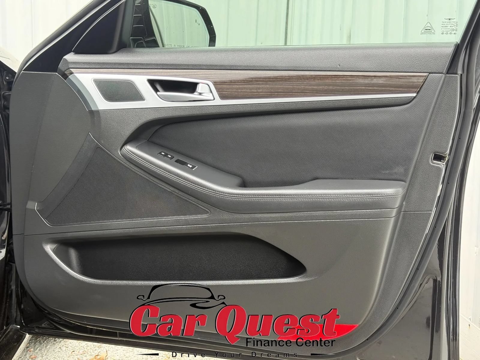Used 2018 Genesis G80 3.8 AWD/4WD image 19