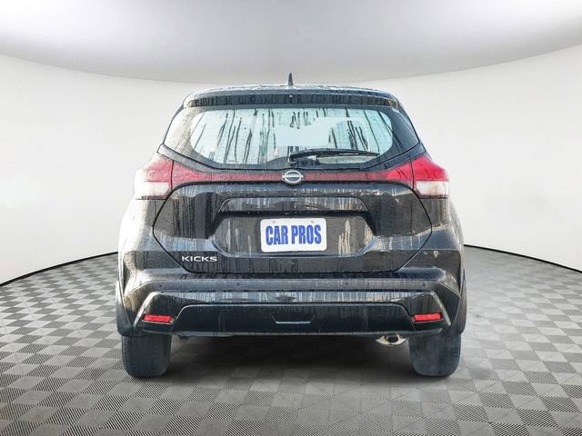 Used 2023 Nissan Kicks S image 7