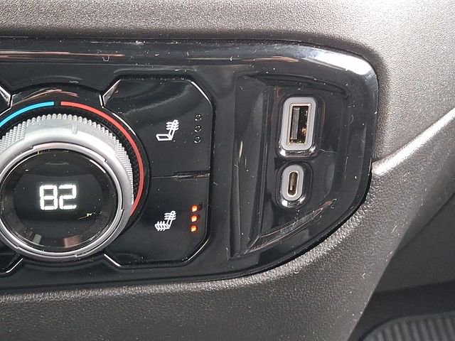 Used 2022 Chevrolet Silverado 1500 RST image 25