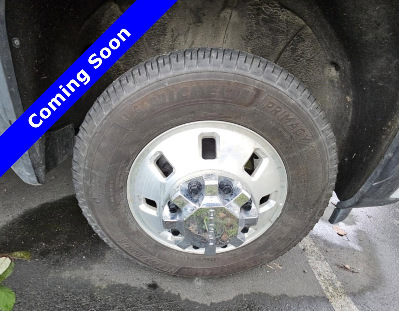 Used 2025 GMC Sierra 3500 Denali w/ Denali Reserve Package image 8