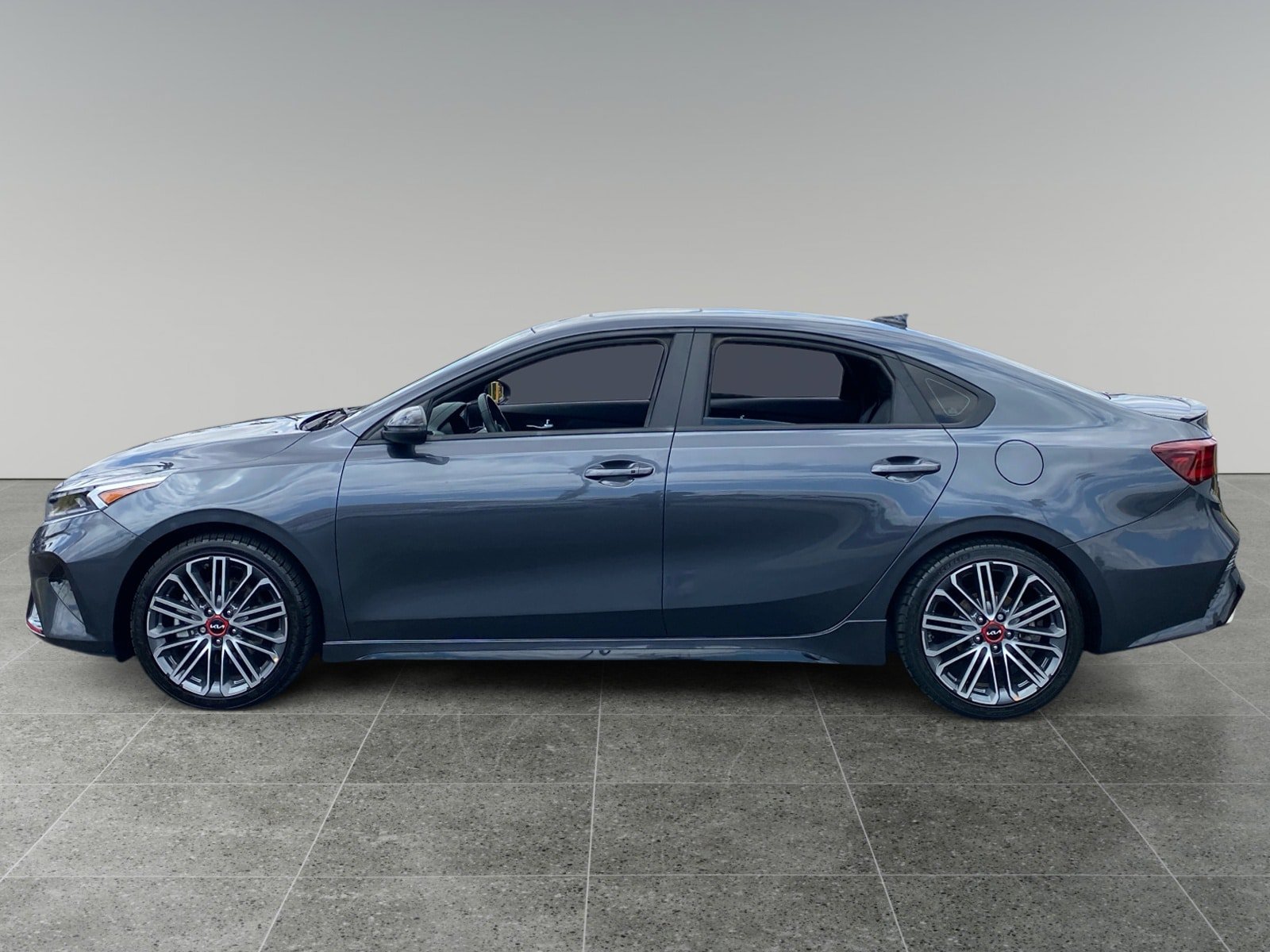 Used 2023 Kia Forte GT FWD image 2