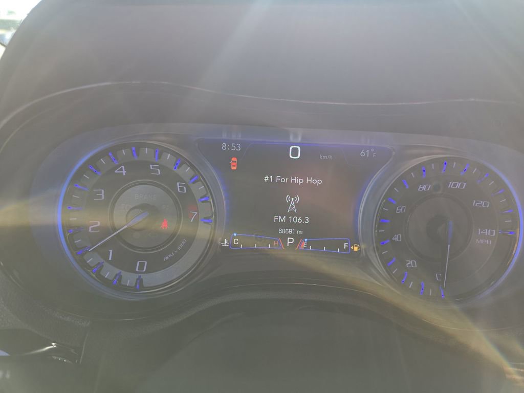 Used 2018 Chrysler 300 S w/ 300S Premium Group image 10